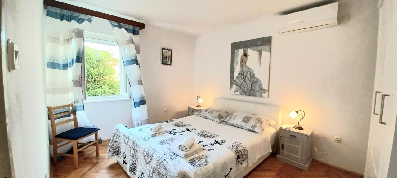Apartman Perina Trogir Eksteriør billede